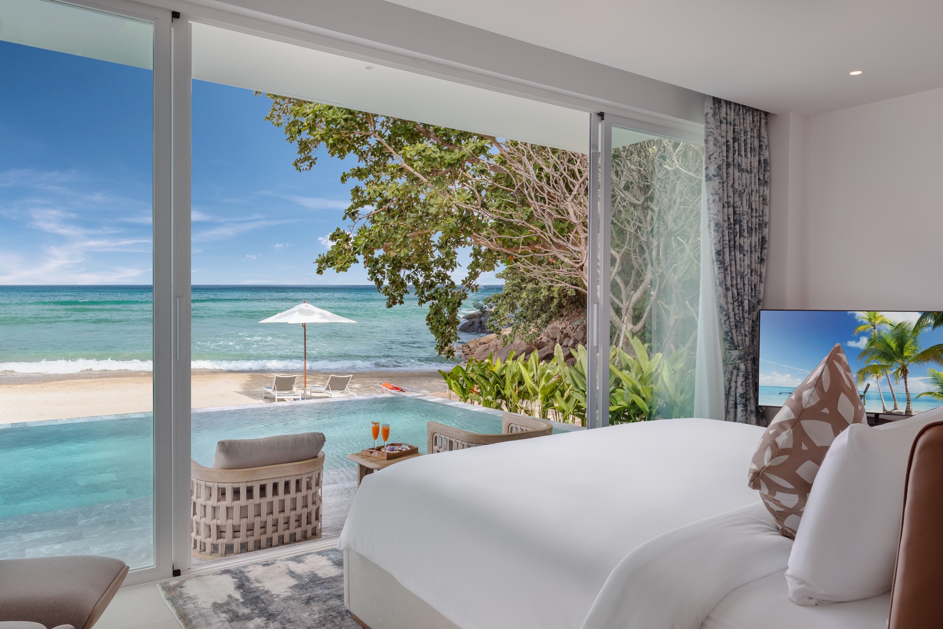 Villa Amann Phuket - Master Bedroom 2 2