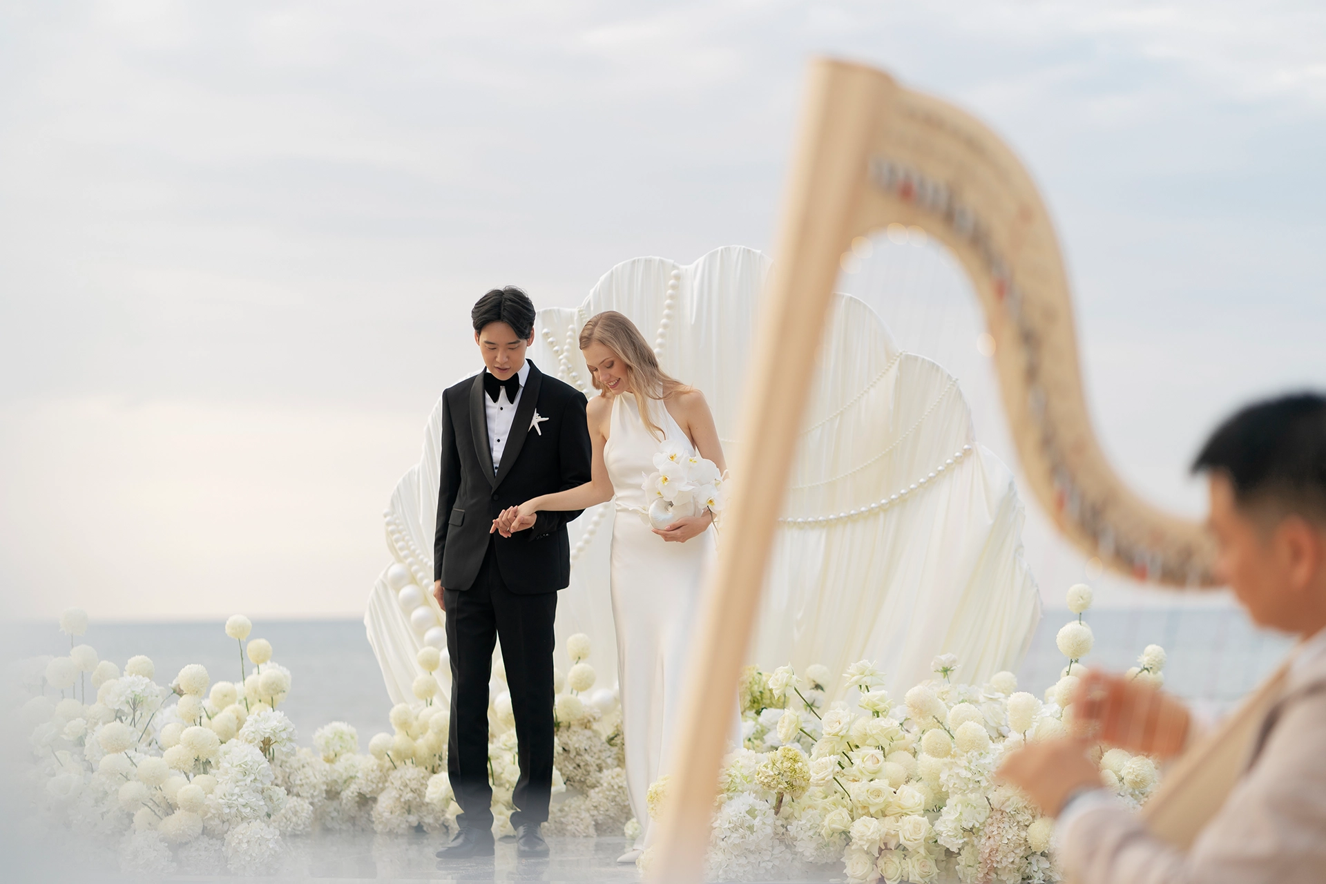 Stage Over the Ocean 2-5